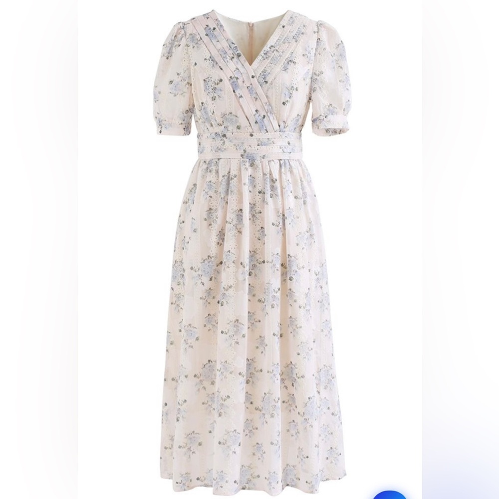 New Floral Dress size M-RUNS SMALL! $55